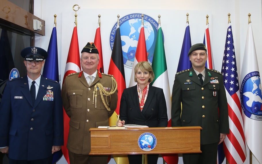 HE Jill MORRIS, UK Ambassador to Türkiye and Col. James HEARDMAN, Defense Attaché of the UK,  visited COE-DAT on 03 November 2023.